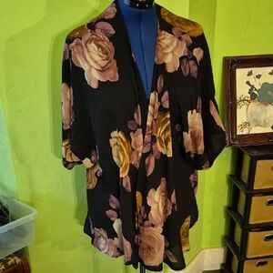 M2D Kimono Flowy Floral.lightWeight Feminine. Sz M. (#3014) Vintage. Made In USA